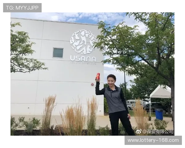 何可欣微博引发热议,粉丝互动与个人生活曝光引关注 何可欣微博引发热议,粉丝互动与个人生活曝光引关注